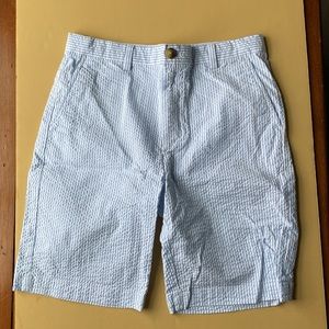 Boy’s vineyard vines size 14